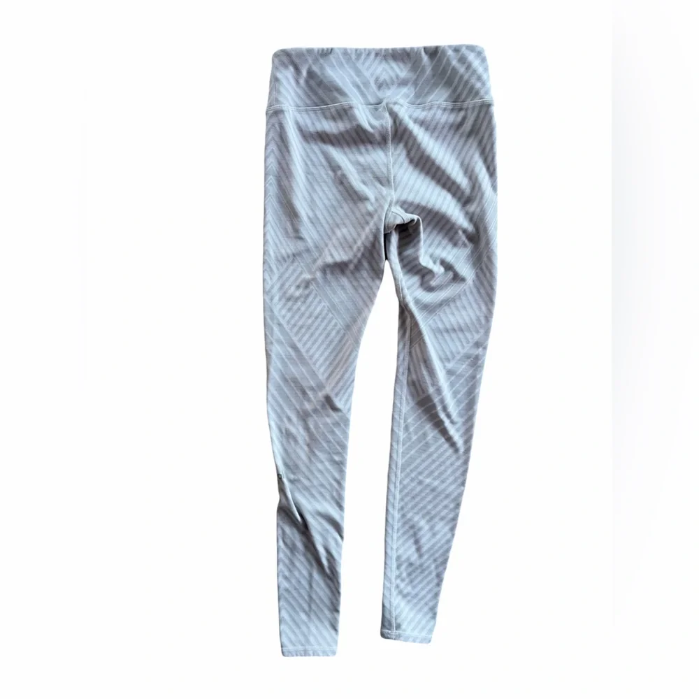 ALO Yoga Santa Fe White Striped Leggings
